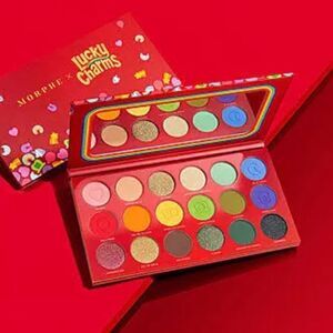 Morphe X Lucky Charms Make Some Magic Artistry Palette